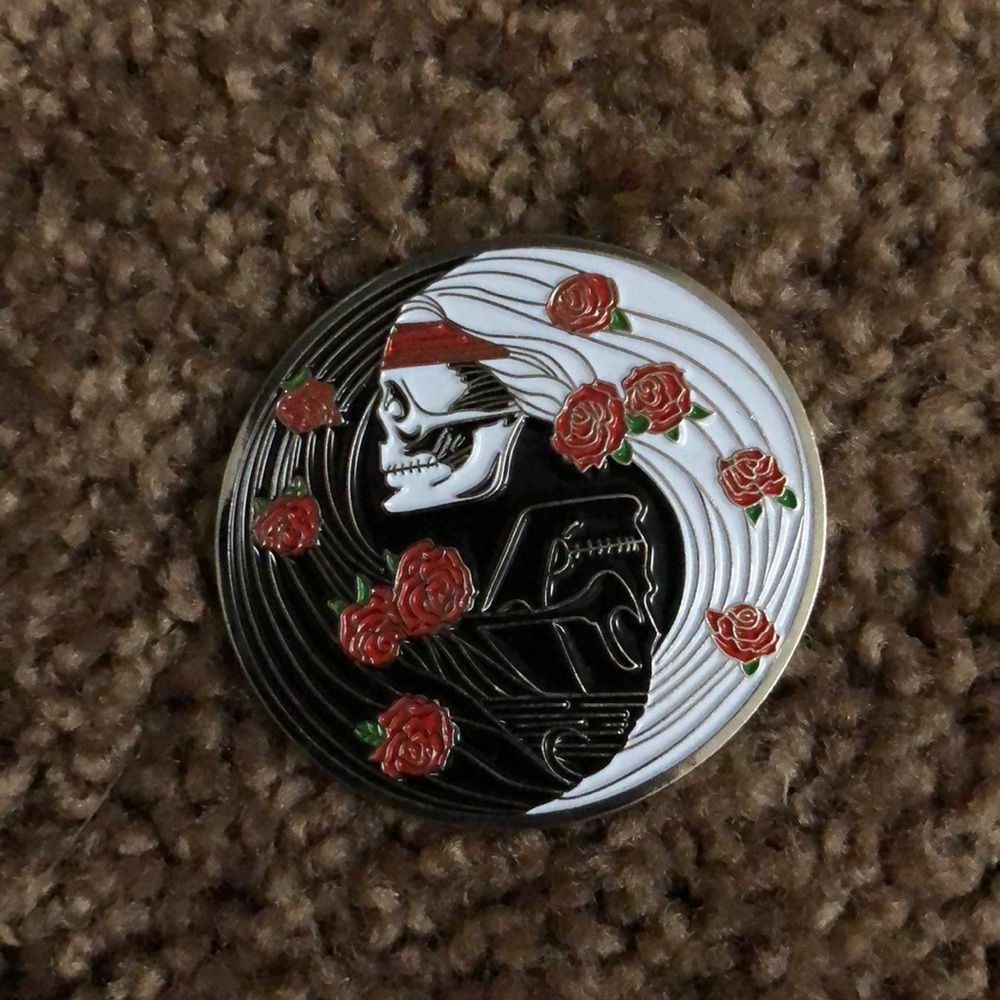 Yin/Yang Grateful Dead pin